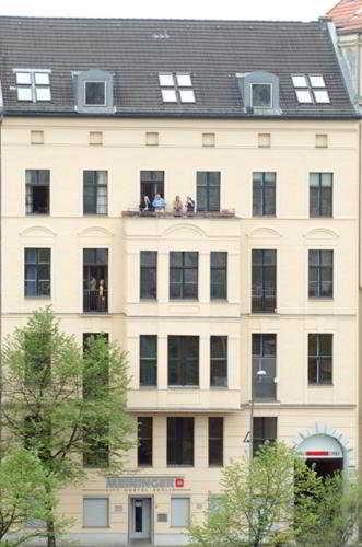 Meininger Tempelhofer Ufer Hotel
